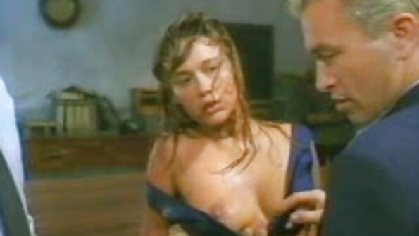 MyPervyFamily-ريتشيل ريان في عيد الحب عطلة مع thicc زوجة الأب افلام اجنبية جنسية للكبار